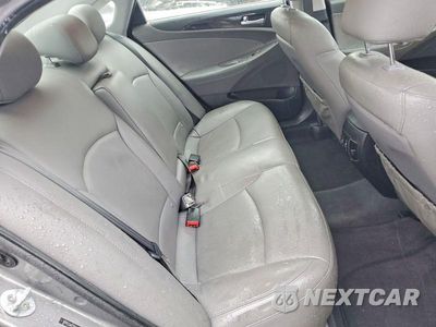 Zdjęcie 10 z 12 samochodu: 2013 HYUNDAI SONATA LIMITED VIN:5NPEC4AC1DH619339 - miniatura