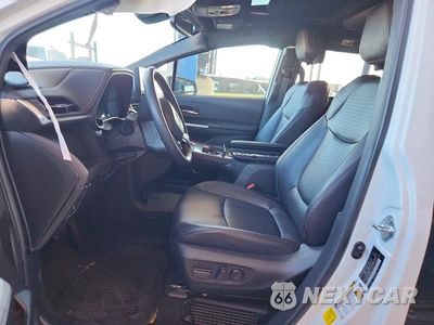 Zdjęcie 7 z 13 samochodu: 2025 TOYOTA SIENNA XSE VIN:5TDDRKEC5SS228565 - miniatura