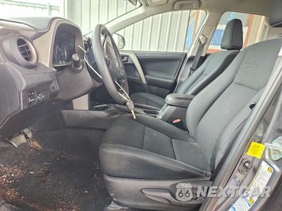 Zdjęcie 7 z 13 samochodu: 2018 TOYOTA RAV4 LE VIN:2T3BFREV5JW777092 - miniatura