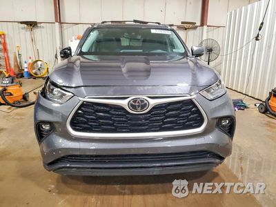 Piąte zdjęcie samochodu w środku: 2020 TOYOTA HIGHLANDER XLE VIN:5TDHZRBHXLS508283 - miniatura
