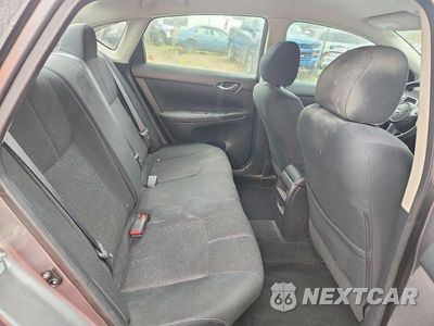 Zdjęcie 10 z 12 samochodu: 2018 NISSAN SENTRA S VIN:3N1AB7AP1JY289032 - miniatura