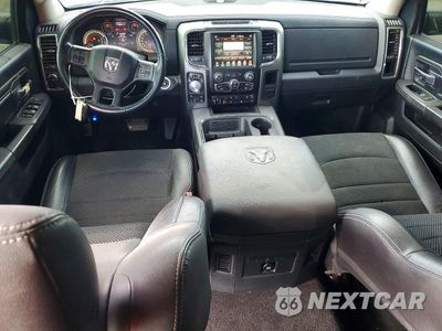 Zdjęcie 8 z 13 samochodu: 2017 RAM 1500 SPORT VIN:1C6RR7MT5HS572649 - miniatura