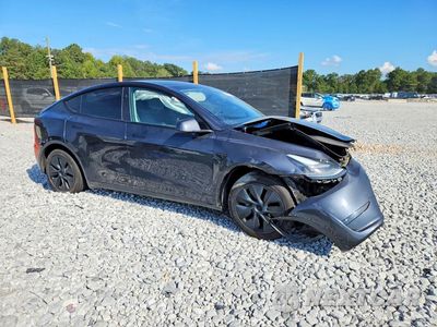 Czwarte zdjęcie samochodu z boku: 2024 TESLA MODEL Y VIN:7SAYGDED1RF111157 - miniatura