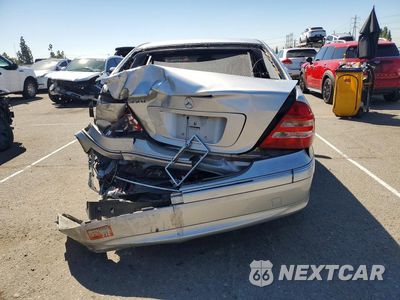Zdjęcie 6 z 12 samochodu: 2005 MERCEDES-BENZ C 320 VIN:WDBRF64J85F562985 - miniatura