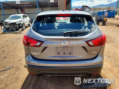 Zdjęcie 6 z 12 samochodu: 2019 NISSAN ROGUE SPORT S VIN:JN1BJ1CR4KW339787 - miniatura