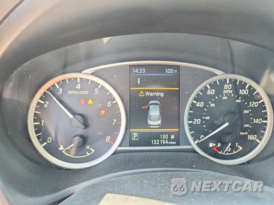 Zdjęcie 9 z 12 samochodu: 2019 NISSAN SENTRA SR VIN:3N1AB7AP2KY203020 - miniatura
