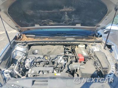 Zdjęcie 11 z 12 samochodu: 2018 TOYOTA CAMRY SE VIN:4T1B11HK4JU147882 - miniatura