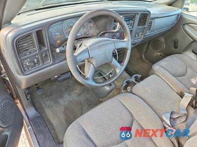 Zdjęcie 8 z 12 samochodu: 2003 CHEVROLET SILVERADO K1500 VIN:1GCEK14V53E354406 - miniatura