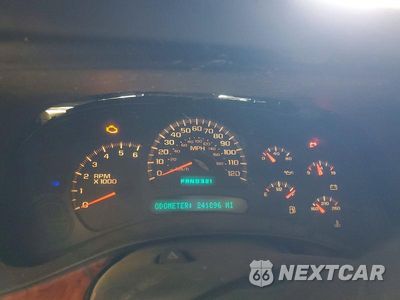 Zdjęcie 9 z 13 samochodu: 2003 CHEVROLET SILVERADO C1500 VIN:2GCEC19V331242324 - miniatura