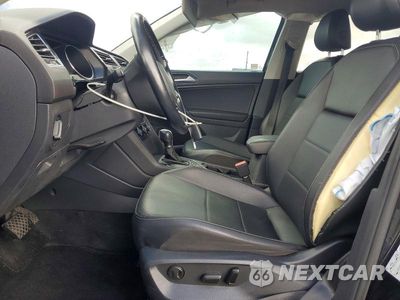 Zdjęcie 7 z 13 samochodu: 2018 VOLKSWAGEN TIGUAN SE R-LINE BLACK VIN:3VV2B7AX8JM154141 - miniatura