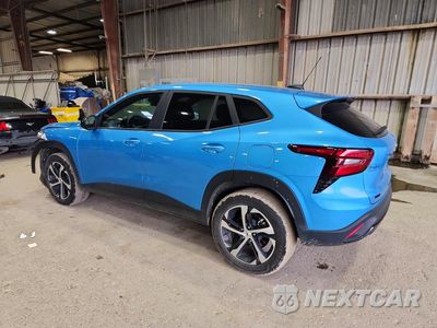 Drugie zdjęcie samochodu z przodu: 2025 CHEVROLET TRAX 1RS VIN:KL77LGEP5SC125854 - miniatura
