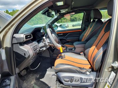 Zdjęcie 7 z 12 samochodu: 2025 TOYOTA TACOMA TRD OFF-ROAD HV VIN:3TYLC5LN5ST037848 - miniatura