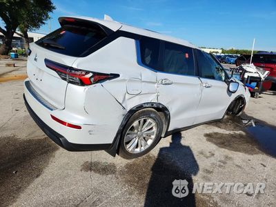 Trzecie zdjęcie samochodu z tyłu: 2025 MITSUBISHI OUTLANDER ES VIN:JA4J3UA89SZ051870 - miniatura