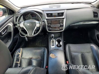 Zdjęcie 8 z 12 samochodu: 2018 NISSAN ALTIMA 2.5 SL VIN:1N4AL3AP5JC176086 - miniatura