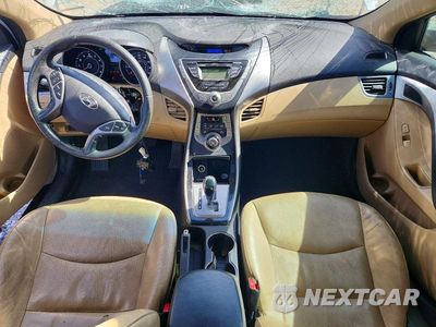 Zdjęcie 8 z 12 samochodu: 2013 HYUNDAI ELANTRA LIMITED VIN:5NPDH4AE3DH197881 - miniatura