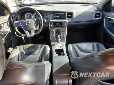 Zdjęcie 8 z 12 samochodu: 2012 VOLVO S60 T5 VIN:YV1622FS3C2092667 - miniatura