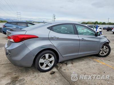 Trzecie zdjęcie samochodu z tyłu: 2013 HYUNDAI ELANTRA GLS VIN:KMHDH4AE4DU978880 - miniatura