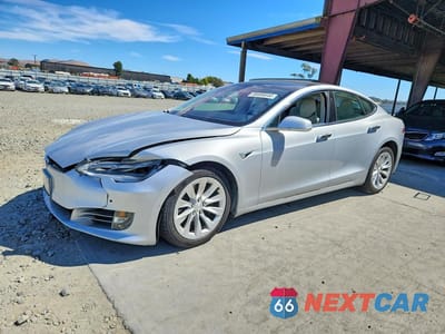 2017 TESLA MODEL S 5YJSA1E13HF224972 - główne zdjęcie licytacji z USA - miniatura