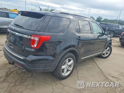 Trzecie zdjęcie samochodu z tyłu: 2018 FORD EXPLORER XLT VIN:1FM5K7D84JGC53643 - miniatura