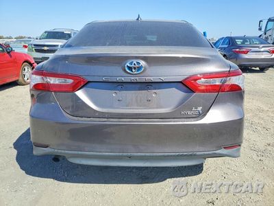 Zdjęcie 6 z 12 samochodu: 2020 TOYOTA CAMRY LE VIN:4T1C31AK4LU013840 - miniatura