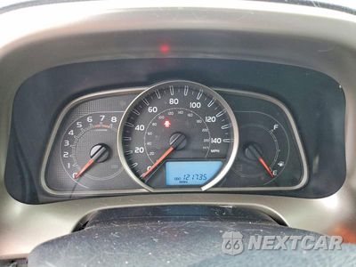 Zdjęcie 9 z 13 samochodu: 2015 TOYOTA RAV4 XLE VIN:JTMWFREV6FJ056867 - miniatura
