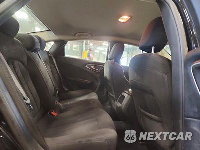 Zdjęcie 10 z 13 samochodu: 2015 CHRYSLER 200 LIMITED VIN:1C3CCCAB2FN529374 - miniatura