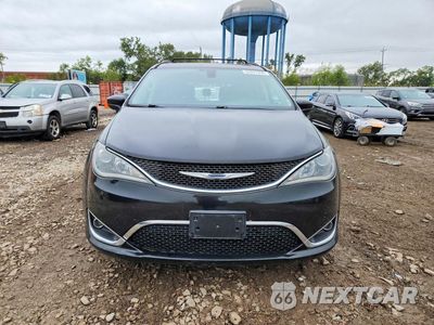 Piąte zdjęcie samochodu w środku: 2017 CHRYSLER PACIFICA TOURING L VIN:2C4RC1BG4HR627350 - miniatura