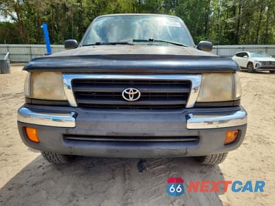 Piąte zdjęcie samochodu w środku: 1998 TOYOTA TACOMA XTRACAB PRERUNNER VIN:4TASM92N7WZ163027 - miniatura