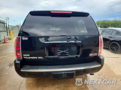 Zdjęcie 6 z 13 samochodu: 2011 GMC YUKON XL DENALI VIN:1GKS2MEF5BR375909 - miniatura