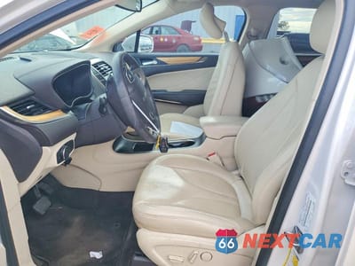 Zdjęcie 7 z 12 samochodu: 2015 LINCOLN MKC VIN:5LMCJ2A95FUJ13536 - miniatura