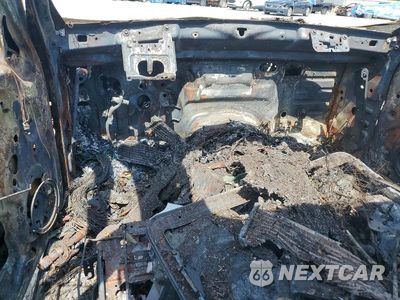 Zdjęcie 8 z 13 samochodu: 2005 JEEP LIBERTY LIMITED VIN:1J4GK58K65W633418 - miniatura
