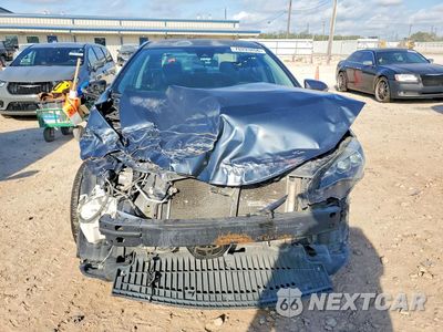 Piąte zdjęcie samochodu w środku: 2018 TOYOTA COROLLA SE VIN:5YFBURHE0JP841423 - miniatura