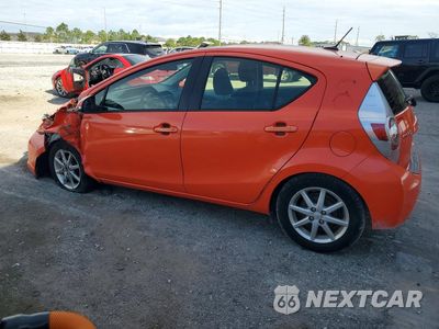 Drugie zdjęcie samochodu z przodu: 2013 TOYOTA PRIUS C THREE VIN:JTDKDTB35D1048311 - miniatura