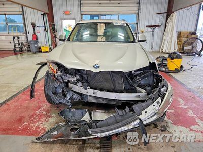 Piąte zdjęcie samochodu w środku: 2017 BMW X3 XDRIVE28I VIN:5UXWX9C3XH0T25202 - miniatura