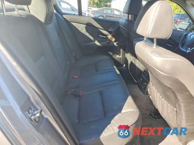 Zdjęcie 10 z 12 samochodu: 2006 BMW 530 XI VIN:WBANF73576CU20699 - miniatura