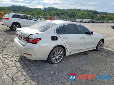 Trzecie zdjęcie samochodu z tyłu: 2024 BMW 330XI VIN:3MW89FF00R8E85193 - miniatura