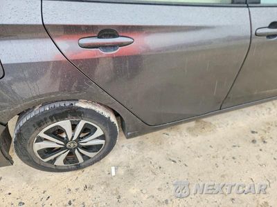 Zdjęcie 10 z 13 samochodu: 2017 TOYOTA PRIUS PRIME PREMIUM VIN:JTDKARFP6H3036915 - miniatura