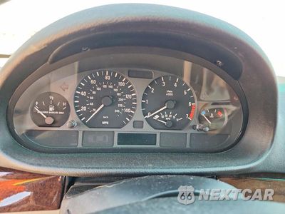 Zdjęcie 9 z 12 samochodu: 2001 BMW 325 I VIN:WBAAV33441FV01541 - miniatura
