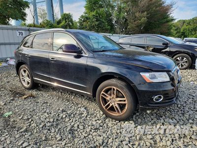 Czwarte zdjęcie samochodu z boku: 2017 AUDI Q5 PREMIUM VIN:WA1C2AFP9HA078097 - miniatura