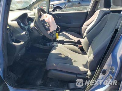 Zdjęcie 7 z 12 samochodu: 2009 HONDA FIT VIN:JHMGE88209S062809 - miniatura