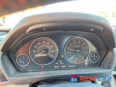Zdjęcie 9 z 12 samochodu: 2017 BMW 330 XI VIN:WBA8D9G31HNU65670 - miniatura