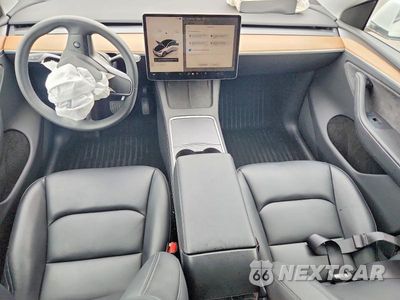 Zdjęcie 8 z 12 samochodu: 2023 TESLA MODEL Y VIN:7SAYGDEE3PA210260 - miniatura