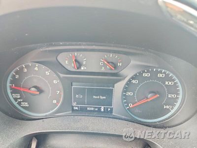 Zdjęcie 9 z 13 samochodu: 2018 CHEVROLET MALIBU LT VIN:1G1ZD5ST2JF109163 - miniatura