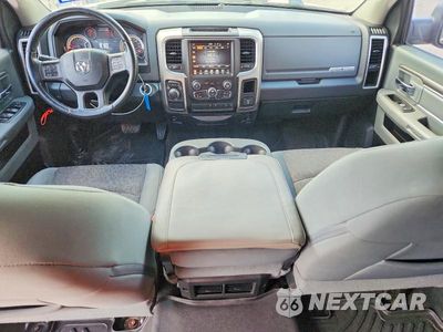 Zdjęcie 8 z 12 samochodu: 2017 RAM 1500 SLT VIN:1C6RR6LG4HS856286 - miniatura