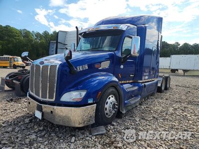 2019 PETERBILT 579 SEMI TRUCK 1XPBDP9X0KD601649 - główne zdjęcie licytacji z USA - miniatura