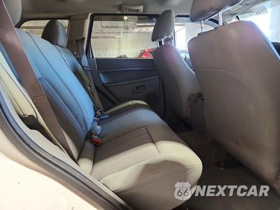 Zdjęcie 11 z 13 samochodu: 2006 JEEP GRAND CHEROKEE LAREDO VIN:1J4GR48K56C250515 - miniatura