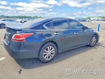 Trzecie zdjęcie samochodu z tyłu: 2014 NISSAN ALTIMA 2.5 S VIN:1N4AL3AP4EC284723 - miniatura