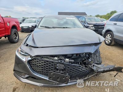 Piąte zdjęcie samochodu w środku: 2026 MAZDA 3 PREFERRED VIN:JM1BPACL9T1861224 - miniatura