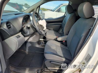 Zdjęcie 7 z 14 samochodu: 2019 NISSAN NV200 SV VIN:3N6CM0KN6KK694566 - miniatura