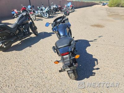 Czwarte zdjęcie samochodu z boku: 2015 HONDA CTX700 D VIN:JH2RC6948FK100391 - miniatura